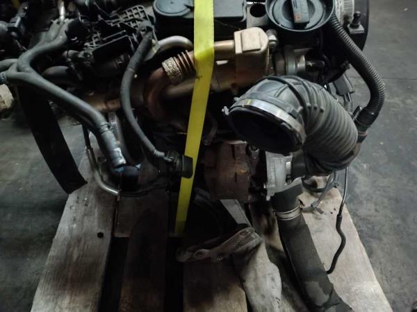 MOTEUR AUDI 2.0 TDI - Vue 3